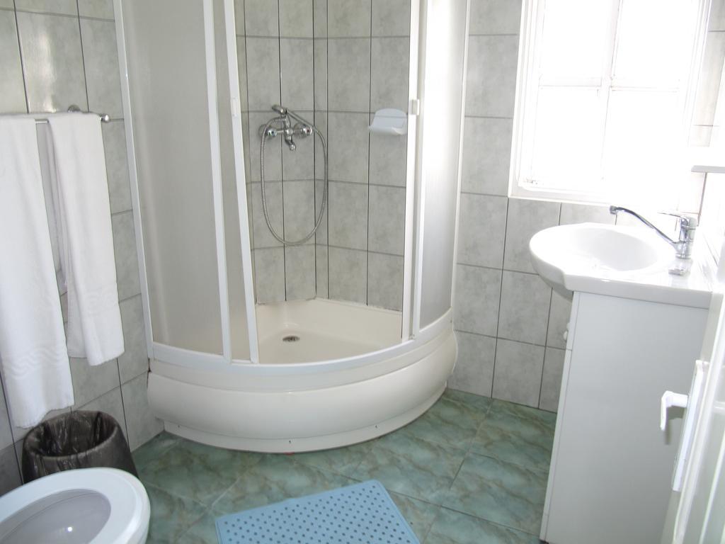 Hotel Complex Amazon Neptun Pokoj fotografie