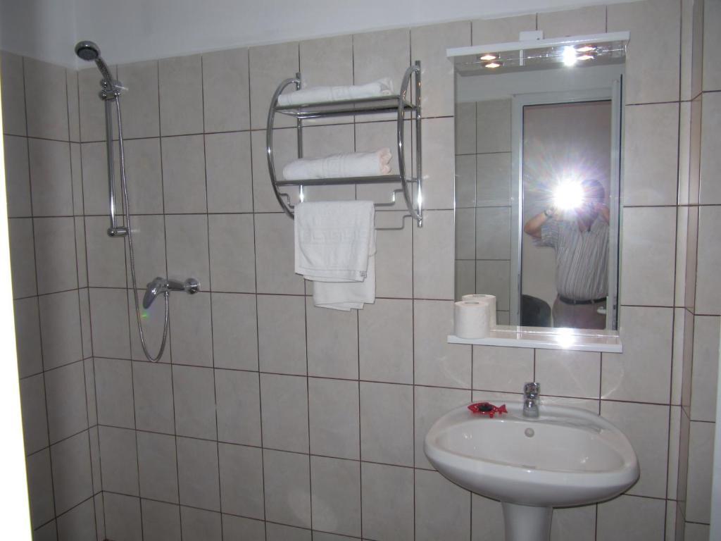 Hotel Complex Amazon Neptun Pokoj fotografie