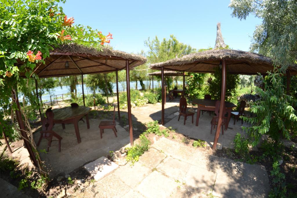Hotel Complex Amazon Neptun Pokoj fotografie